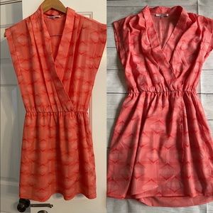 Collective concepts dress size small